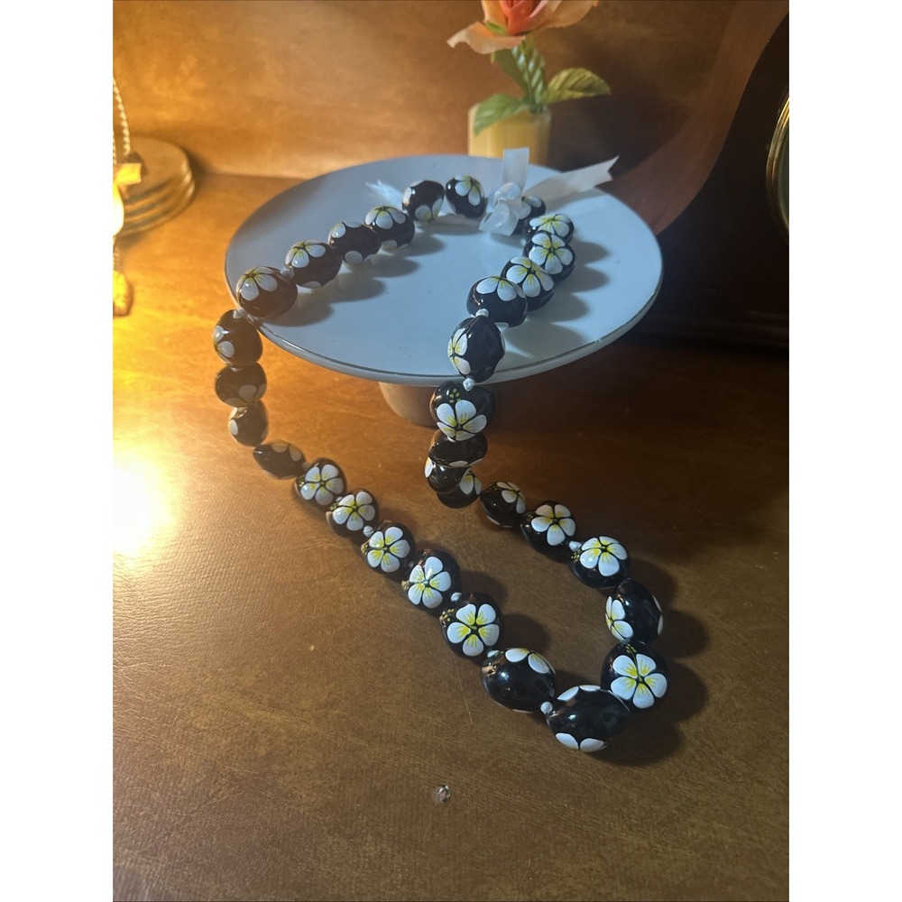 Polynesian Hawaiian, Lei Hand Crafted Black, White/Yellow Hibiscus Flower